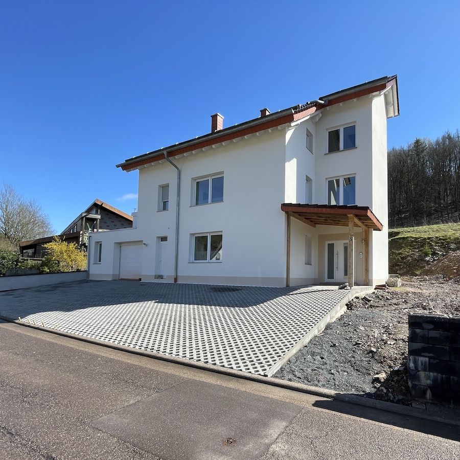 Manderner Straße, Zerf